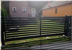VÝSTAVKA KOVANÉHO OPLOTENIA