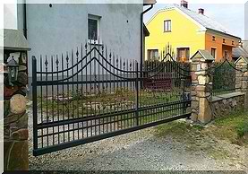 GALÉRIA KOVANÝCH BRÁN